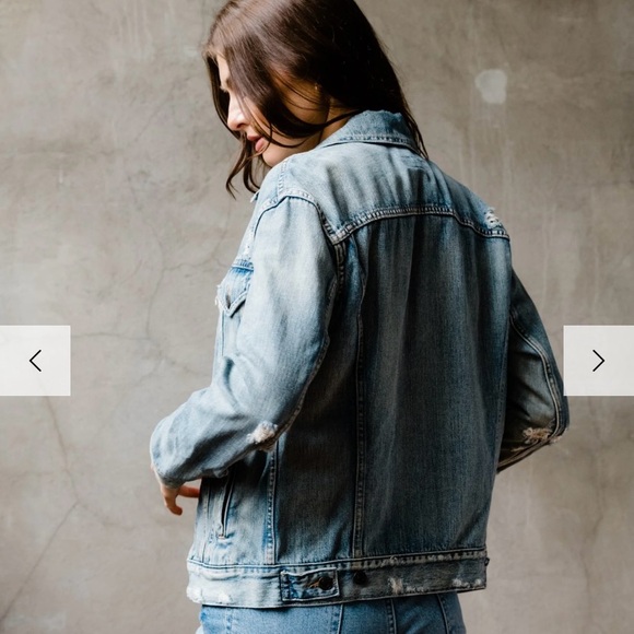 ABLE Merly Oversized Denim jacket in Original wash - Picture 3 of 7